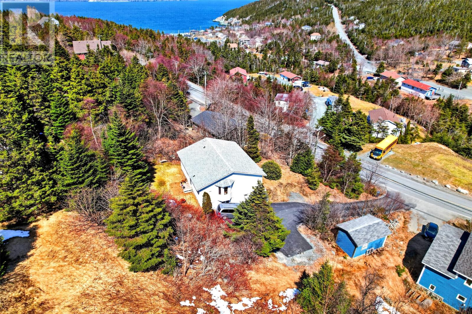 940 St Thomas Line - 31