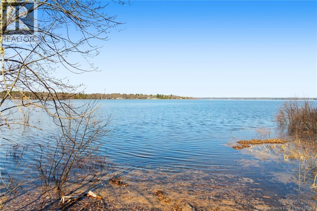 42 Gordon Shore Road - 43