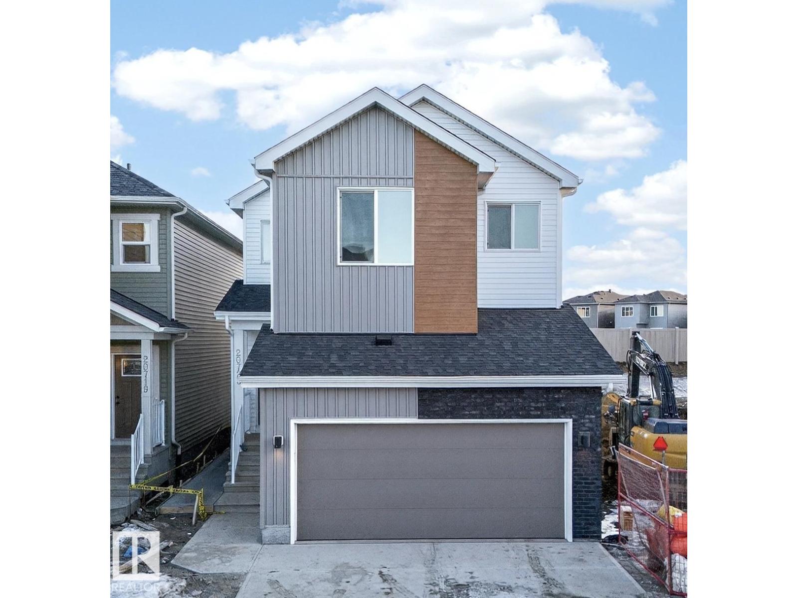 20723 24 AV NW, Edmonton