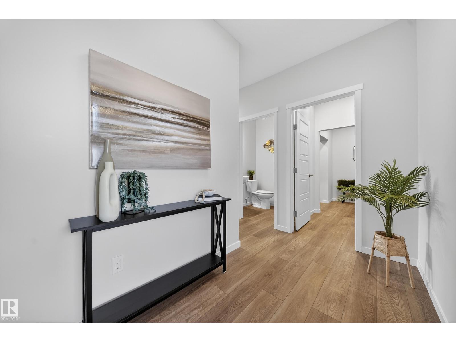 20723 24 AV NW, Edmonton