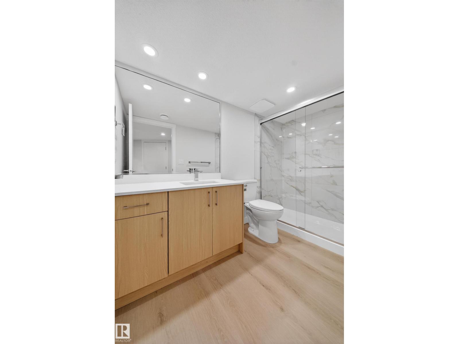 20723 24 AV NW, Edmonton