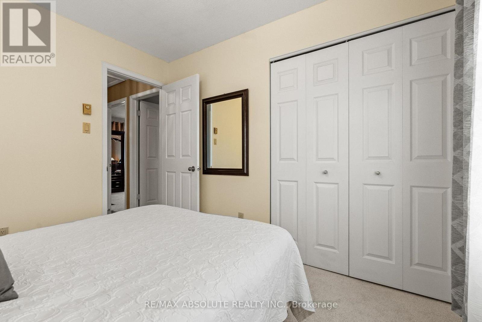 260 ALLAN DRIVE — photo 24