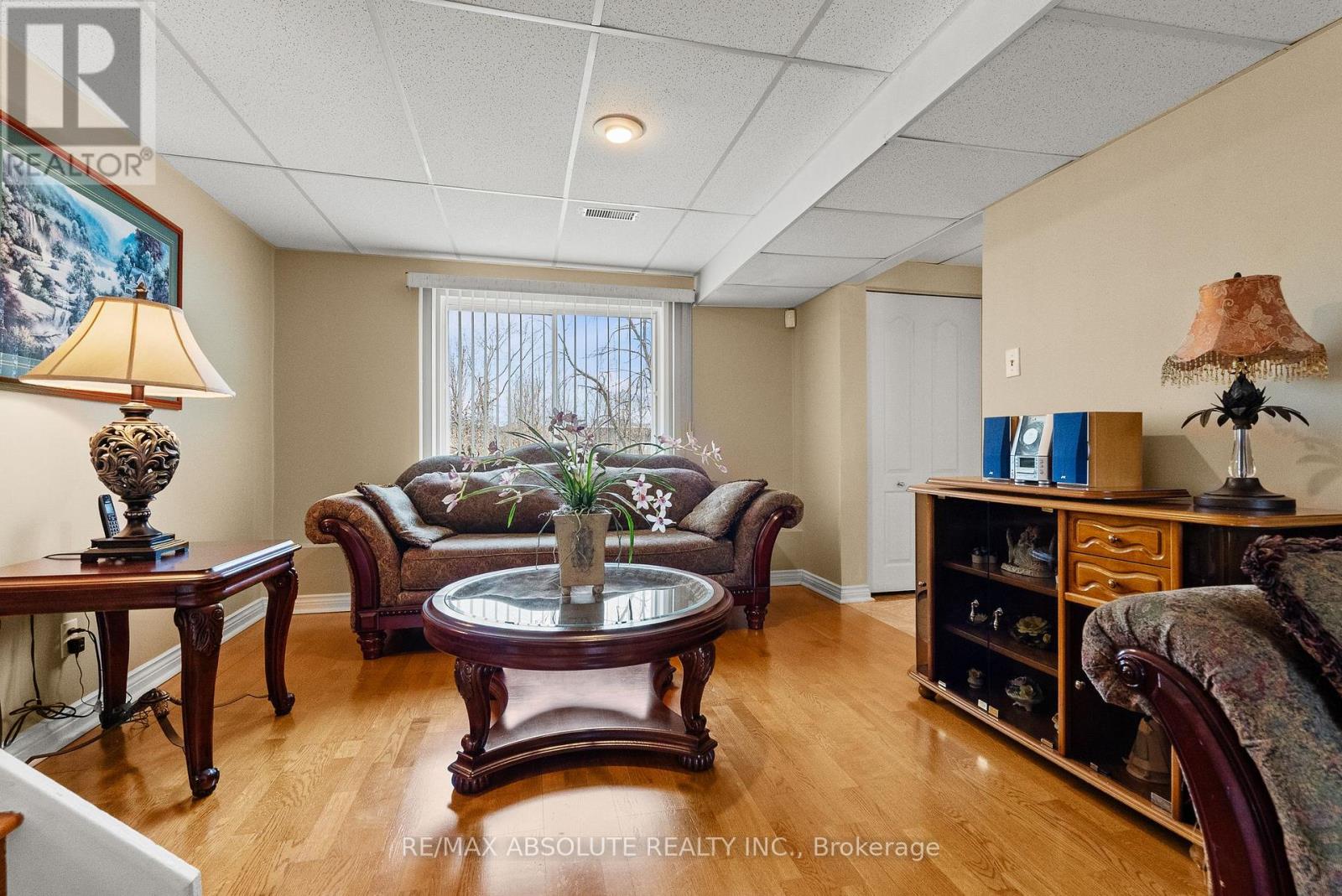 260 ALLAN DRIVE — photo 31