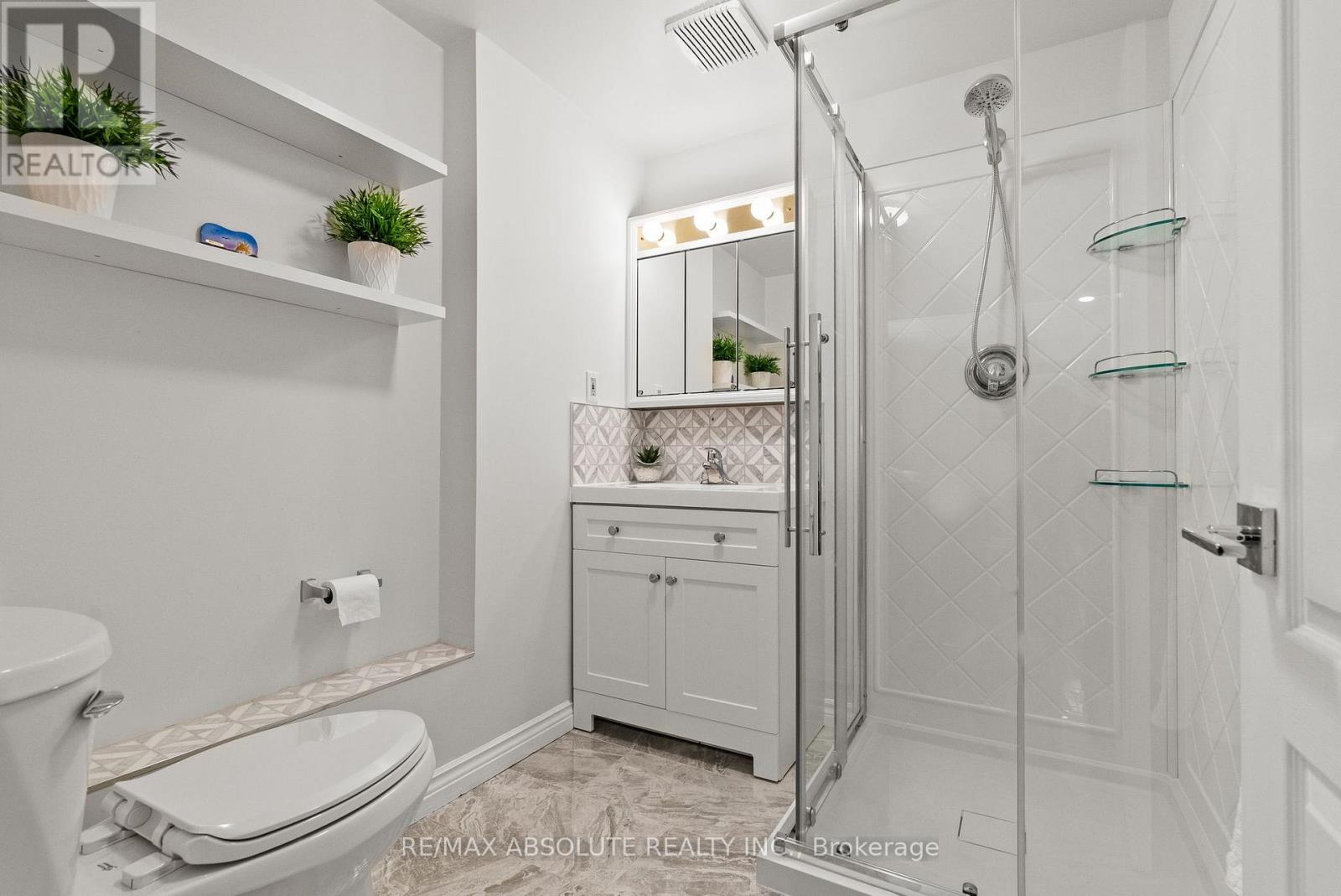 260 ALLAN DRIVE — photo 33