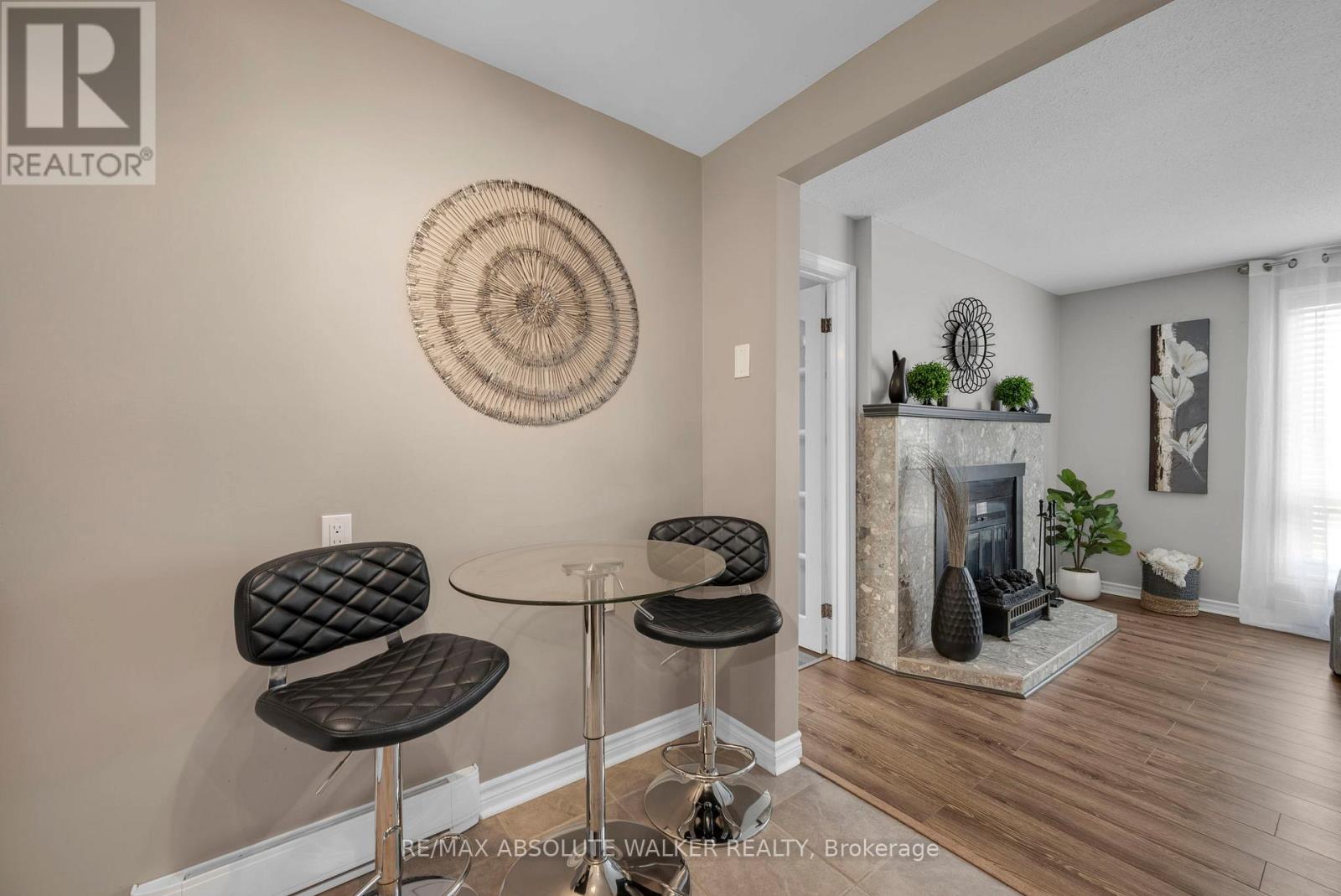 38B - 782 ST. ANDRE DRIVE — photo 26