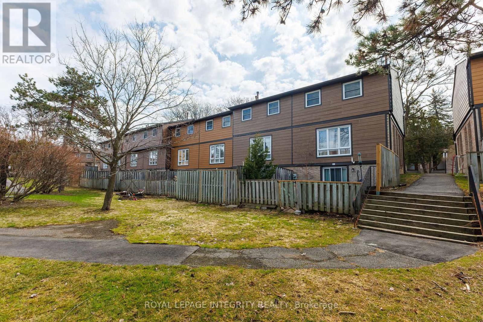 #42 1758 TRAPPIST LANE - 32