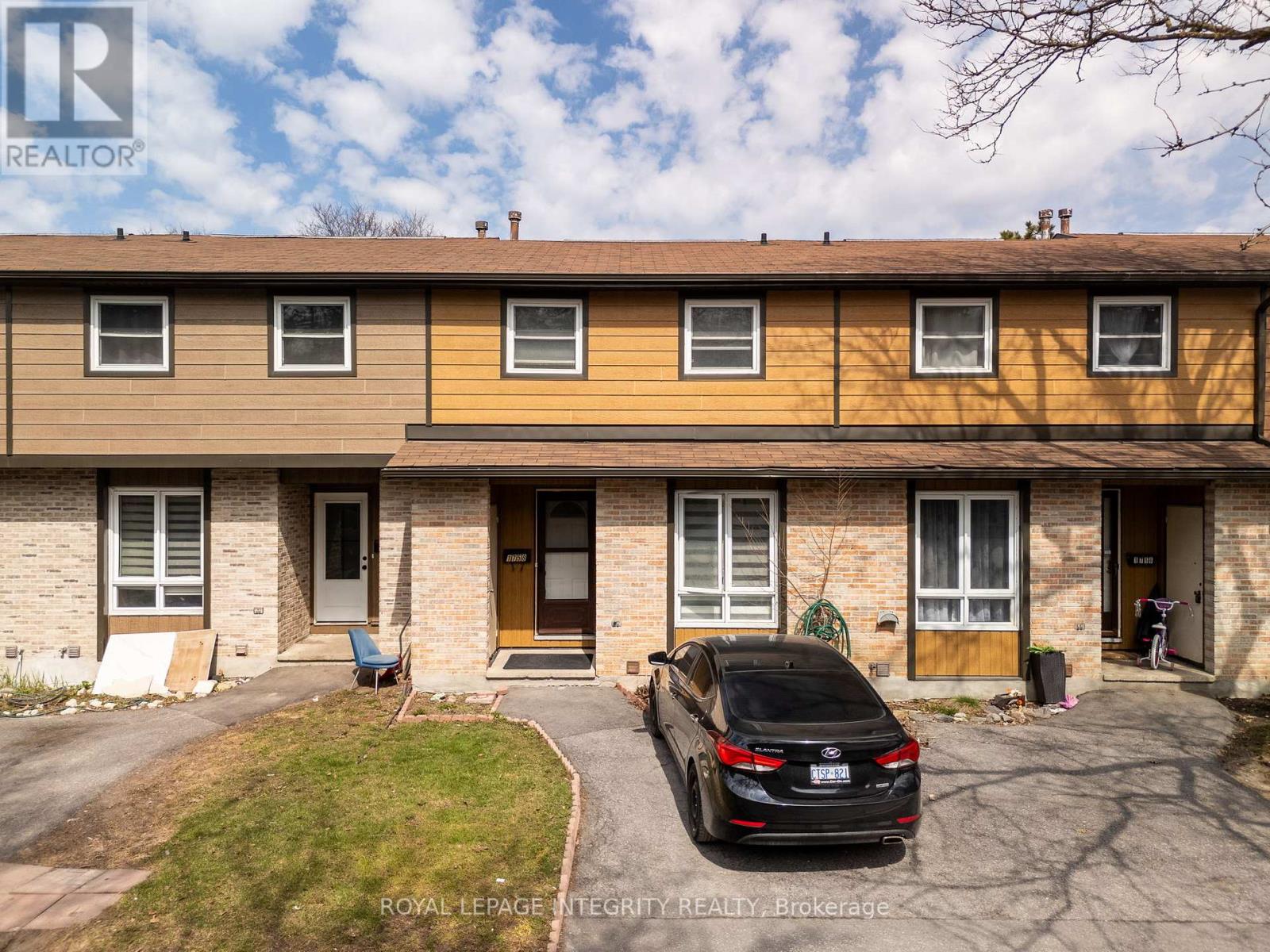 #42 1758 TRAPPIST LANE - 34