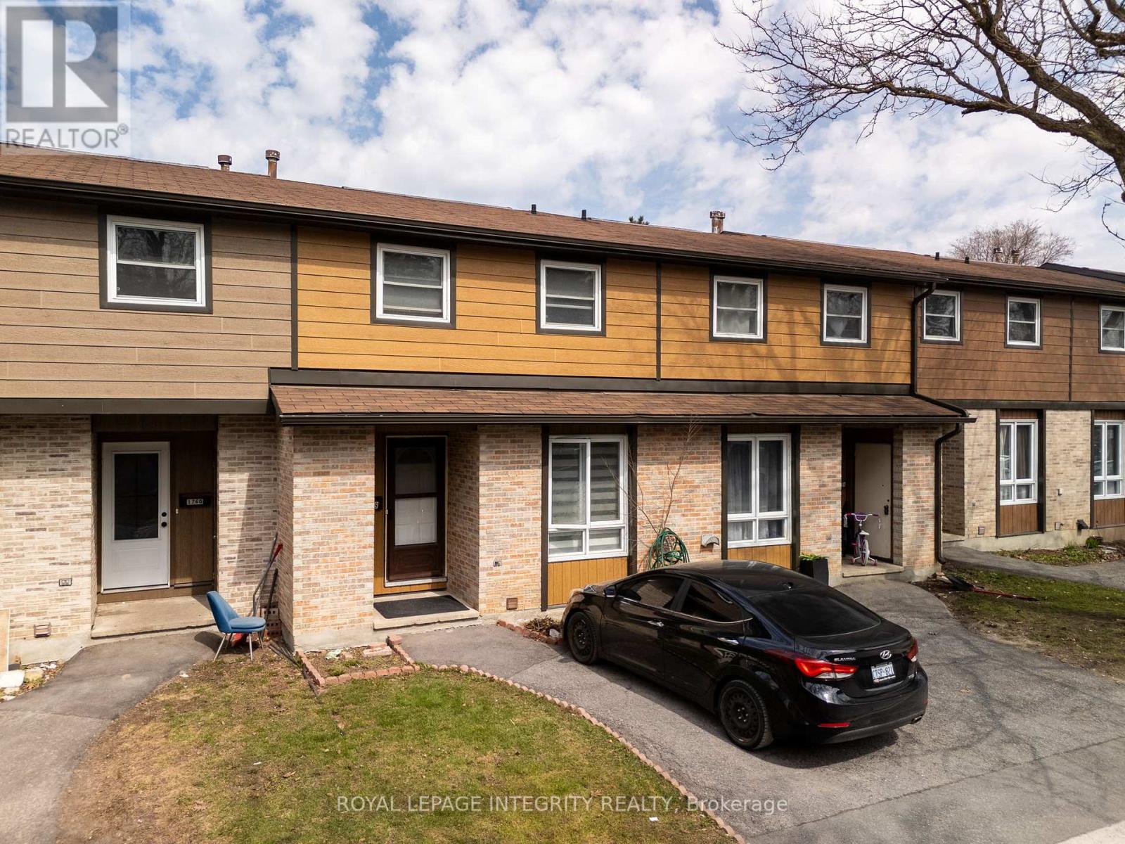 #42 1758 TRAPPIST LANE - 35