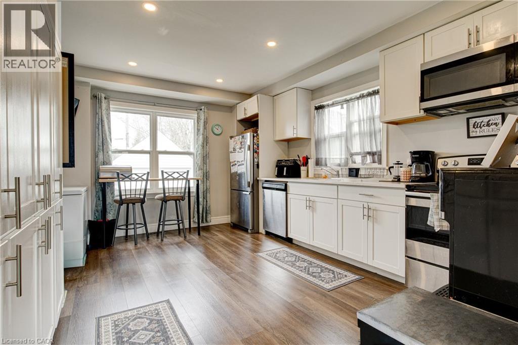 78 PRICE Avenue - 11