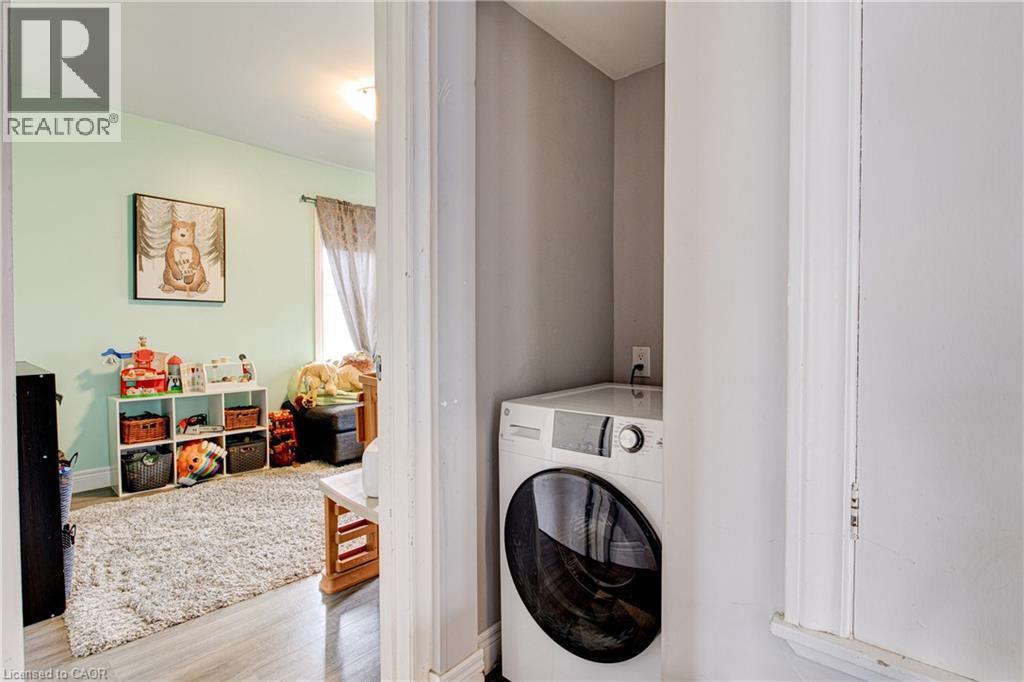 78 PRICE Avenue - 15