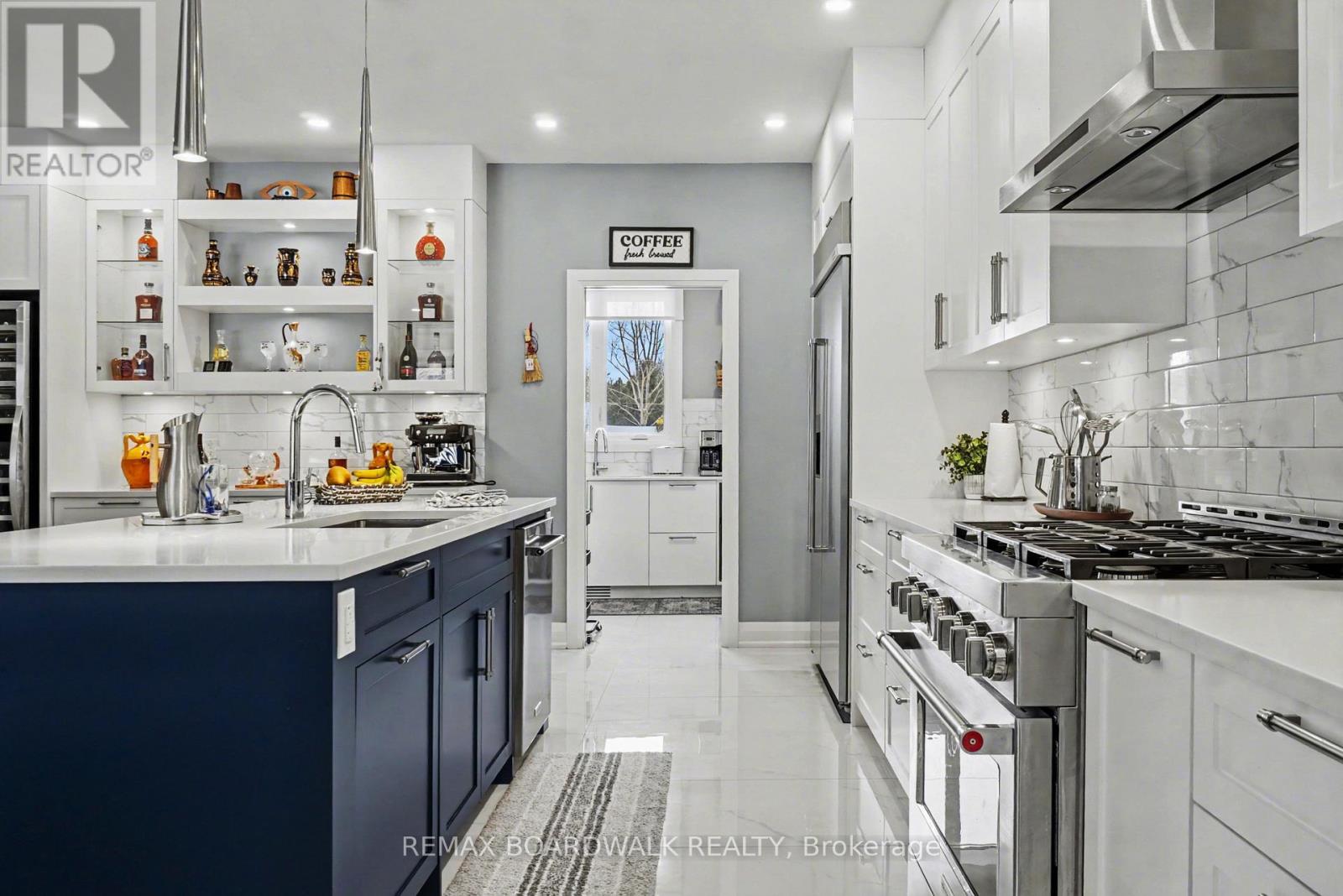 139 ST THOMAS STREET — photo 11