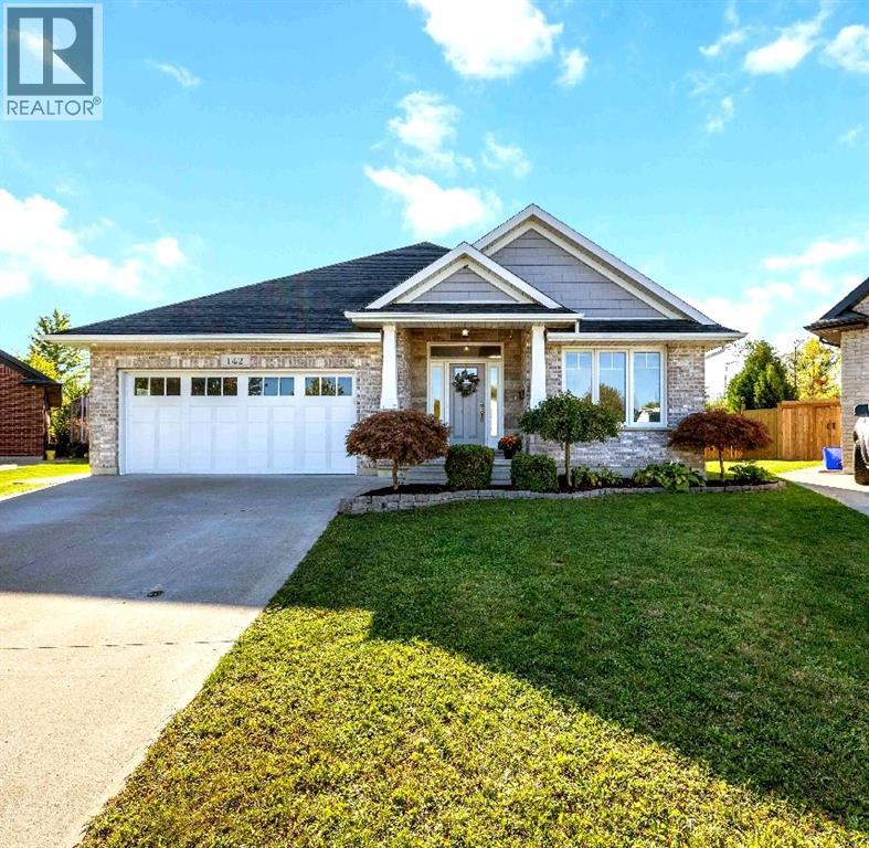 142 Madison D'Andrea AVENUE - 1