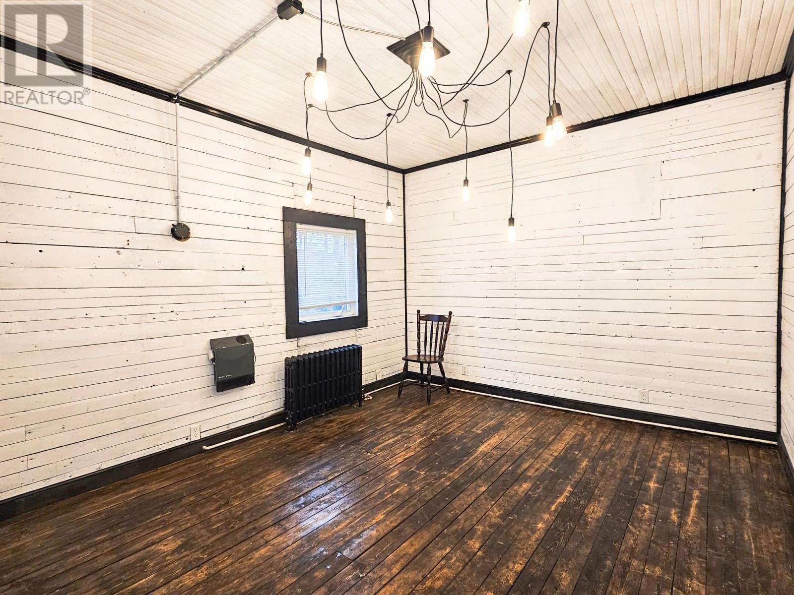 194 Hamilton Street - 12