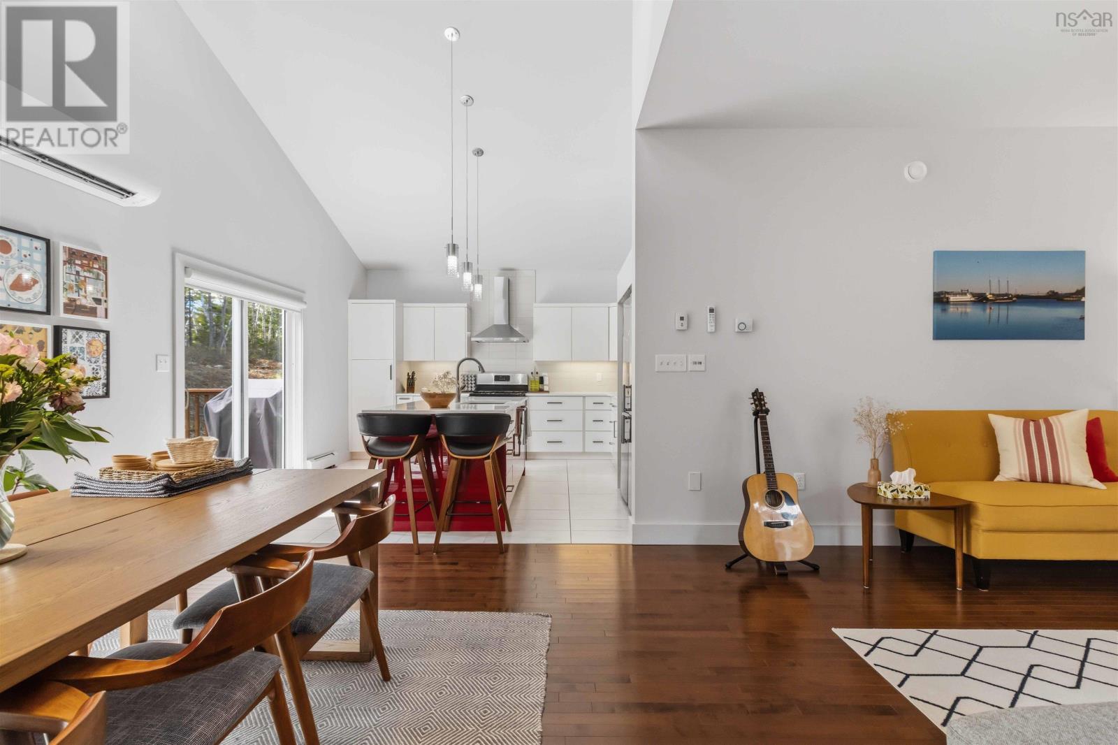 Property 13 of 33 of 88 Armenia Drive