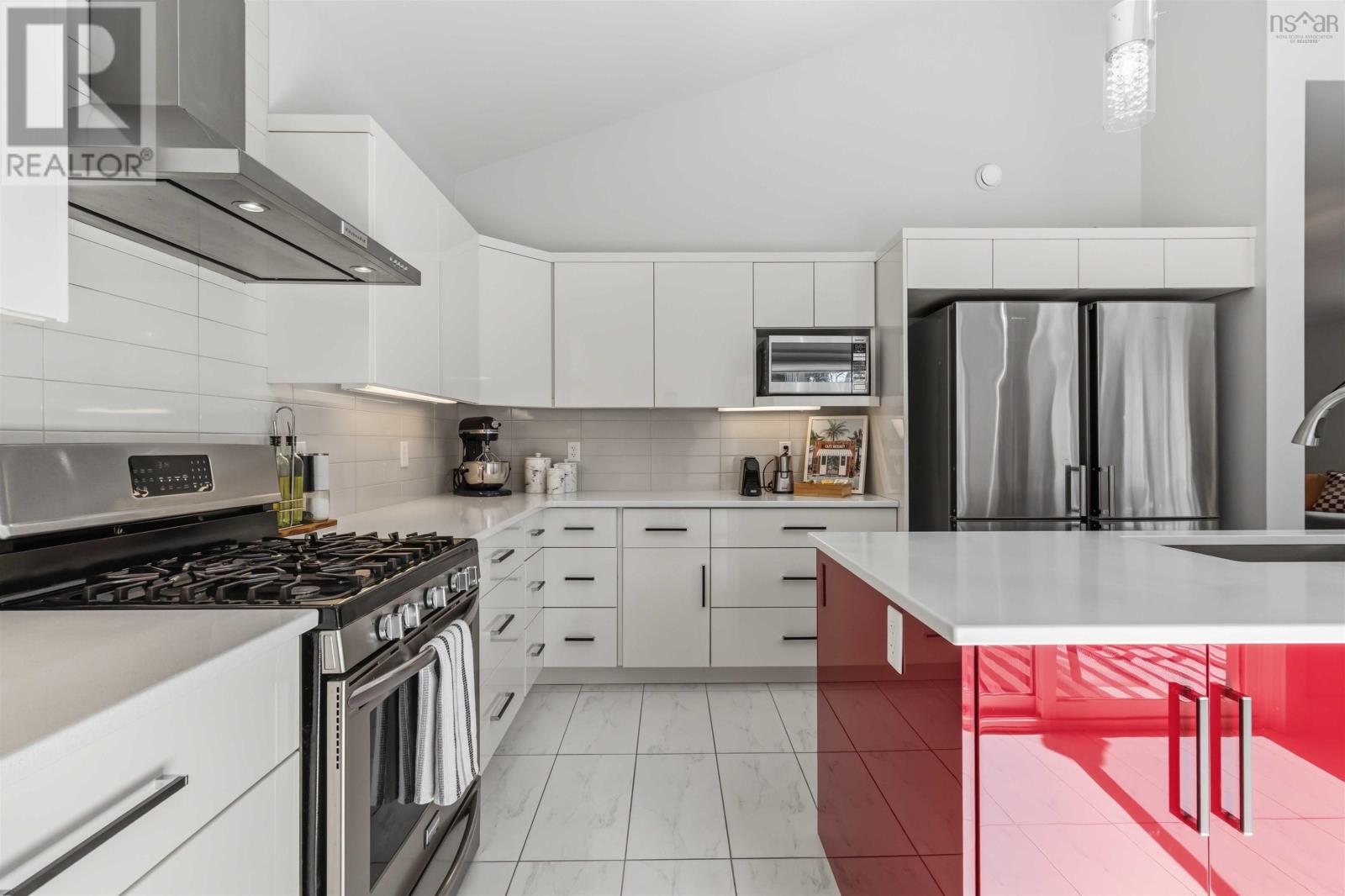 Property 20 of 33 of 88 Armenia Drive