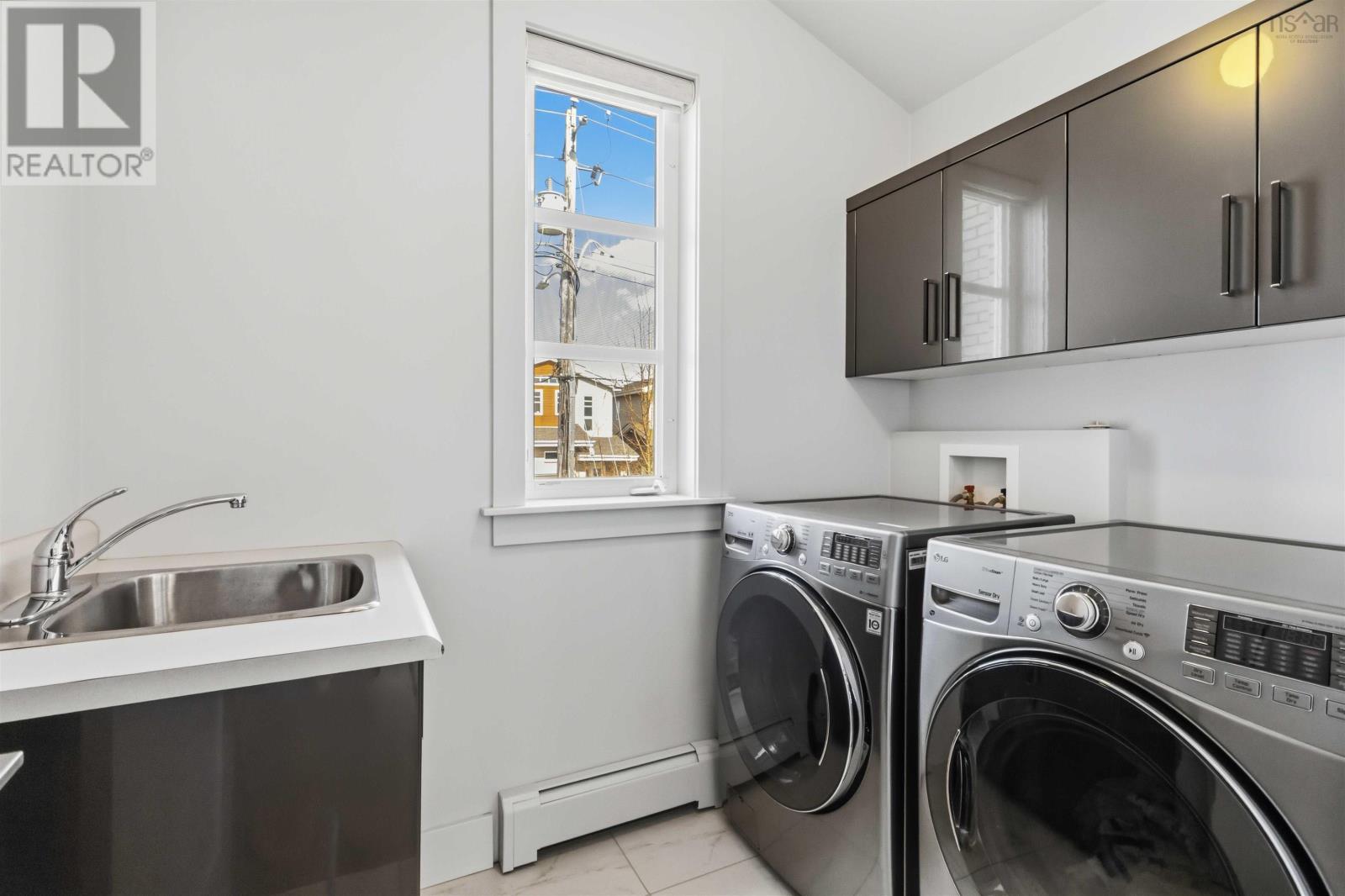 Property 22 of 33 of 88 Armenia Drive