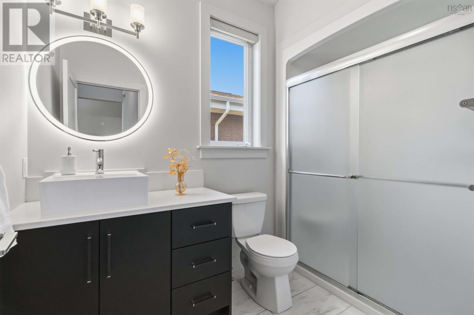 Property 29 of 33 of 88 Armenia Drive