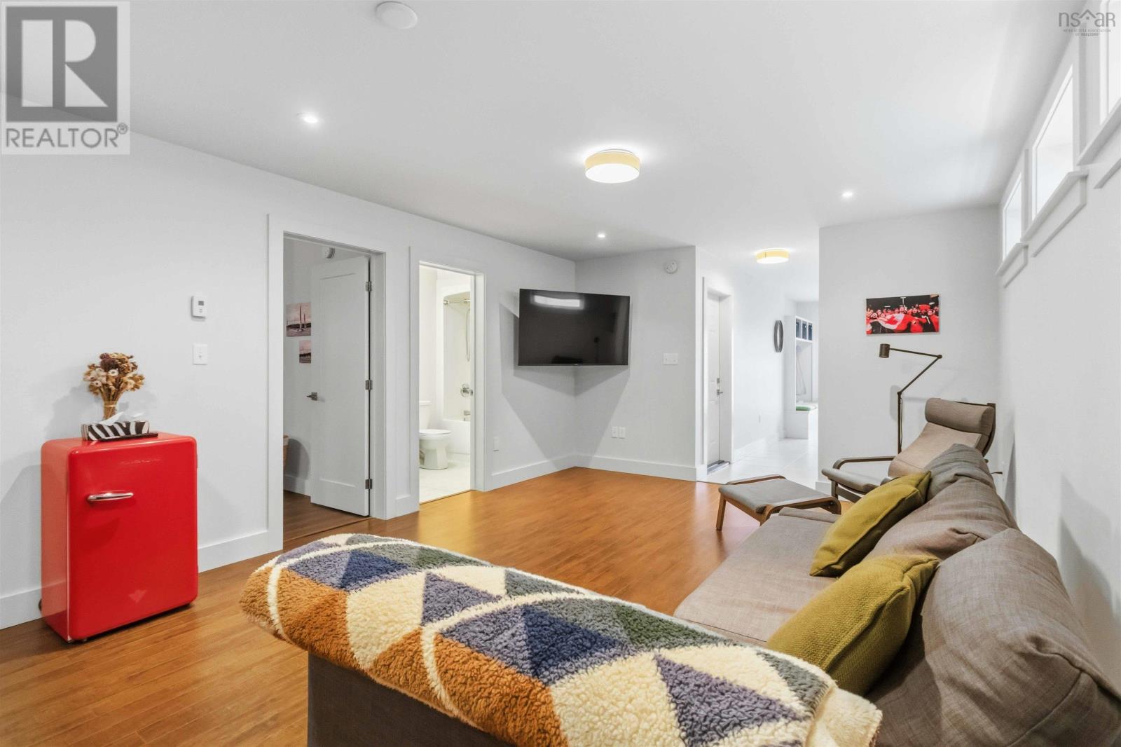 Property 6 of 33 of 88 Armenia Drive