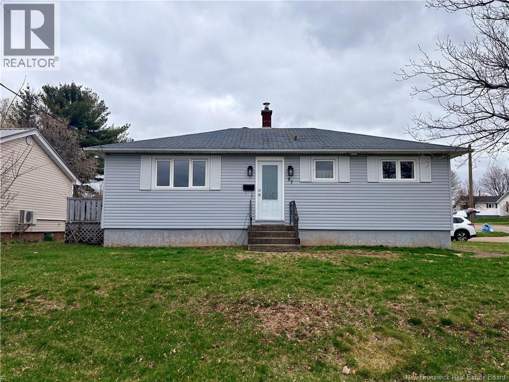97 Highlandview Road - 1