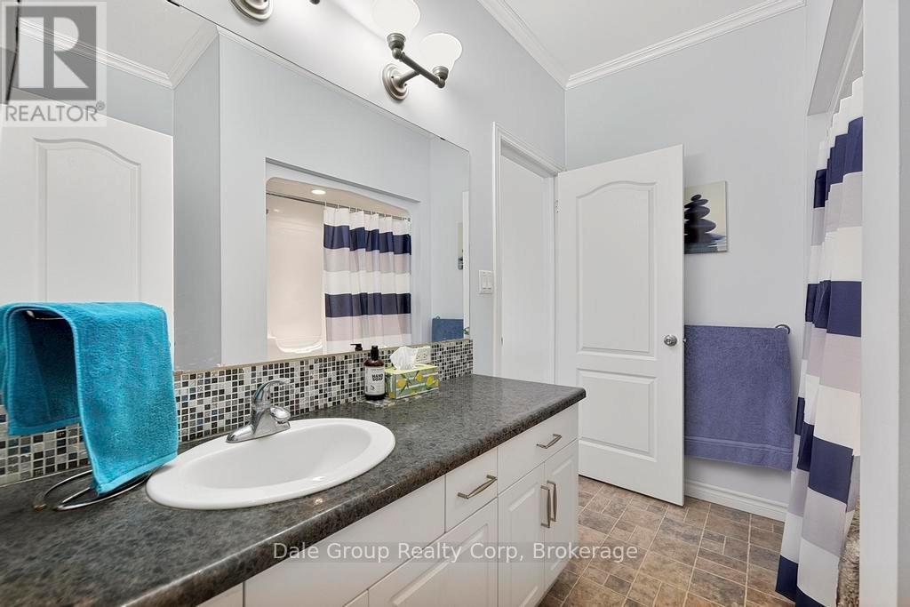 97 ST PATRICK STREET W - 14