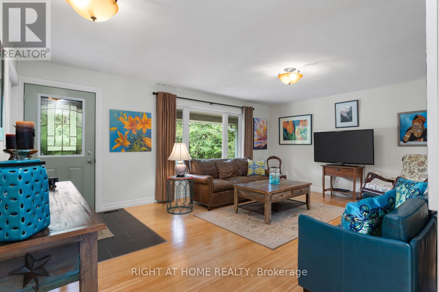 Light and bright living room