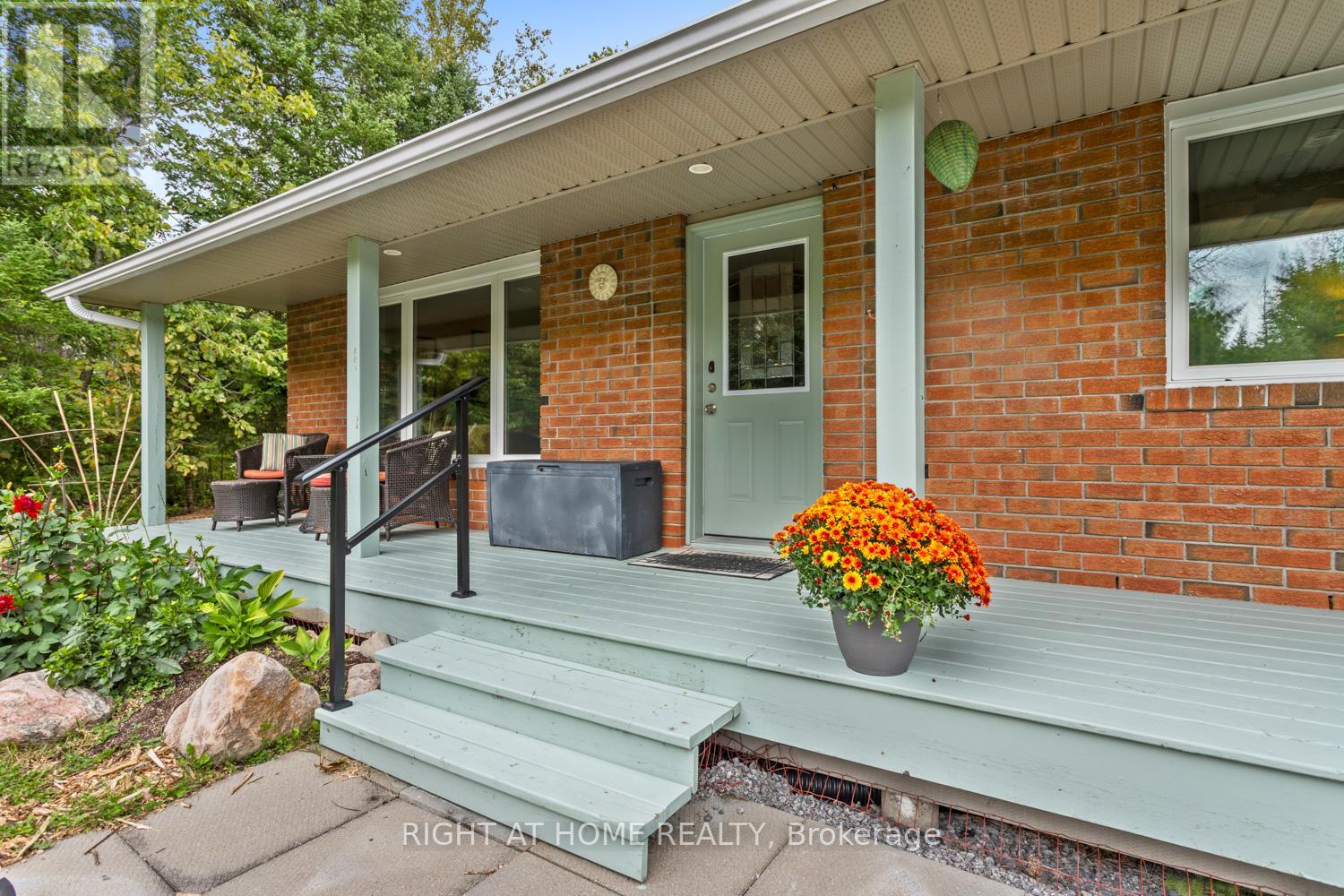 Covered Front Porch