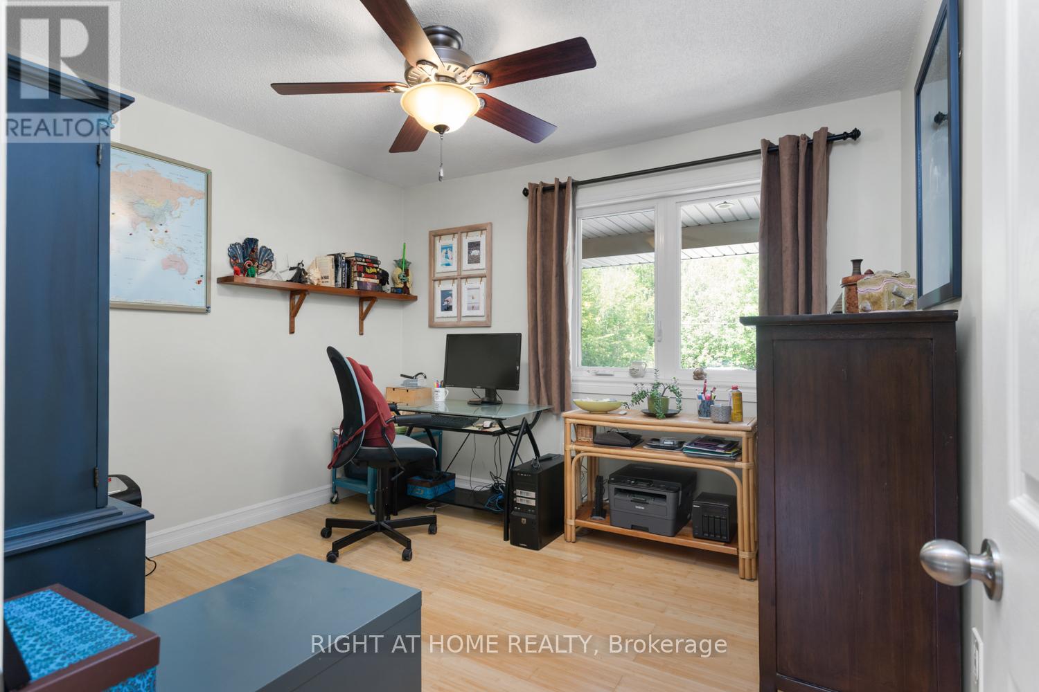 3rd bedroom currently being used as an office