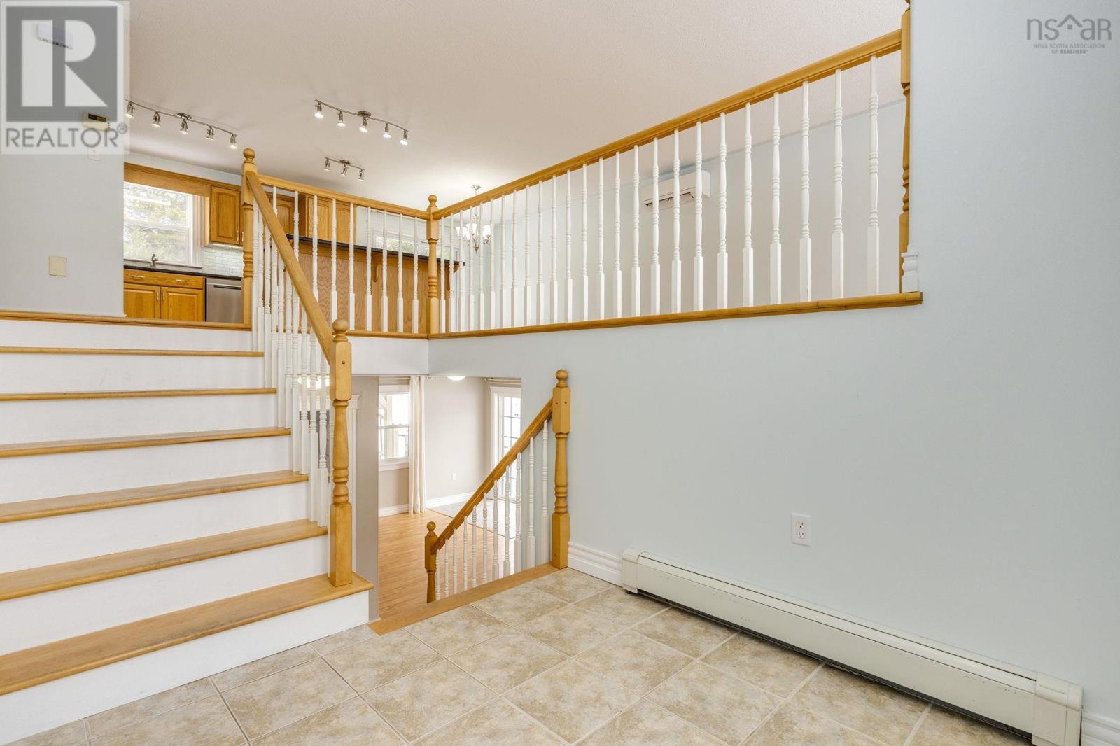 10 Cameron Drive — photo 6