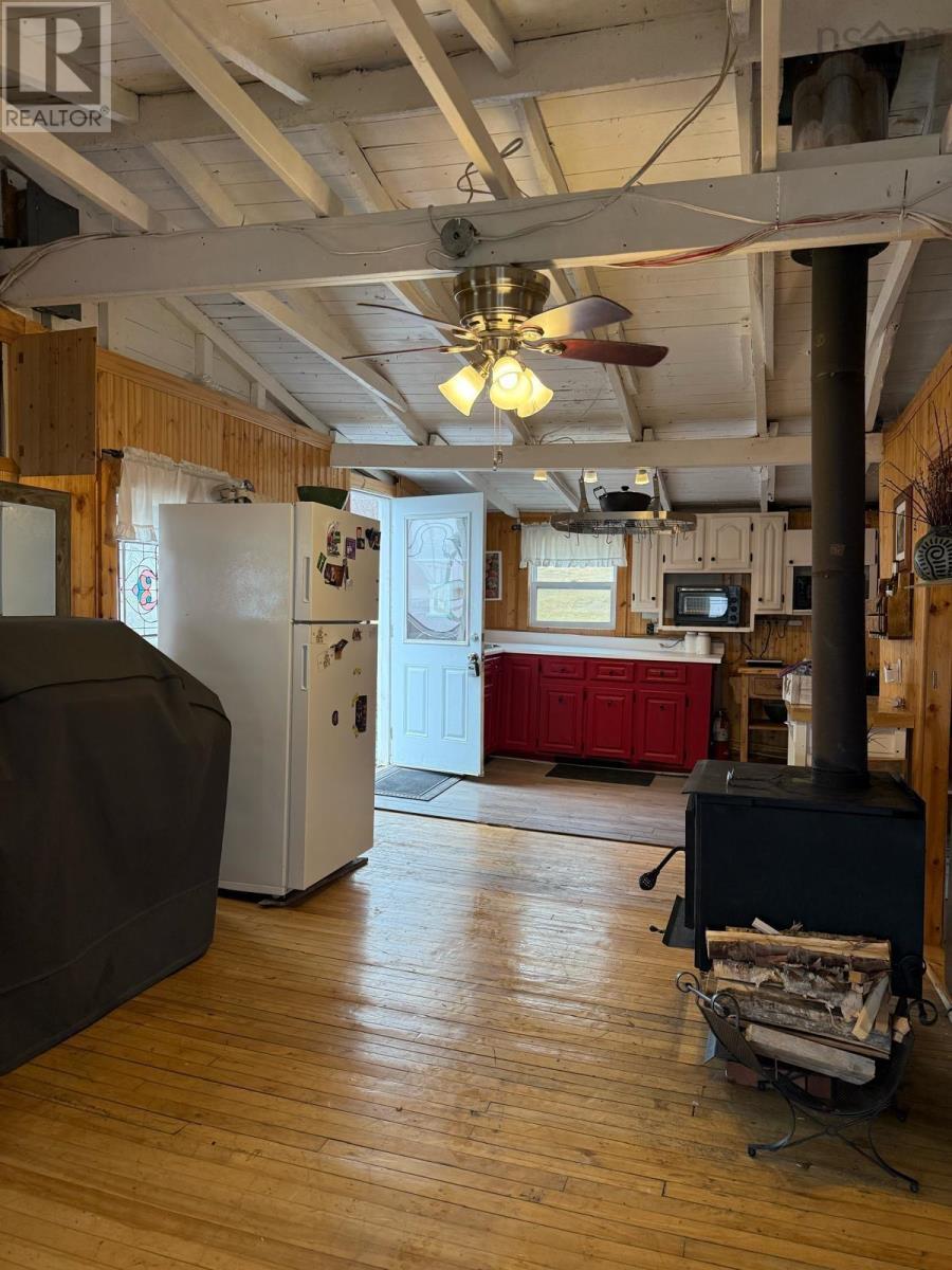 Property 10 of 20 of 7403 East Bay Highway