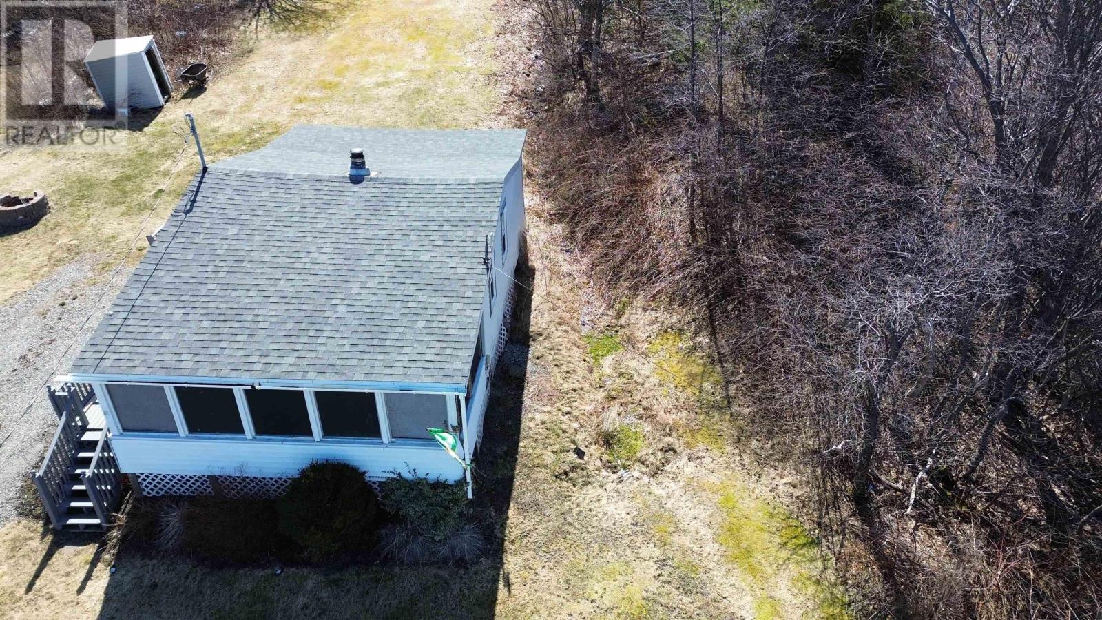 Property 20 of 20 of 7403 East Bay Highway