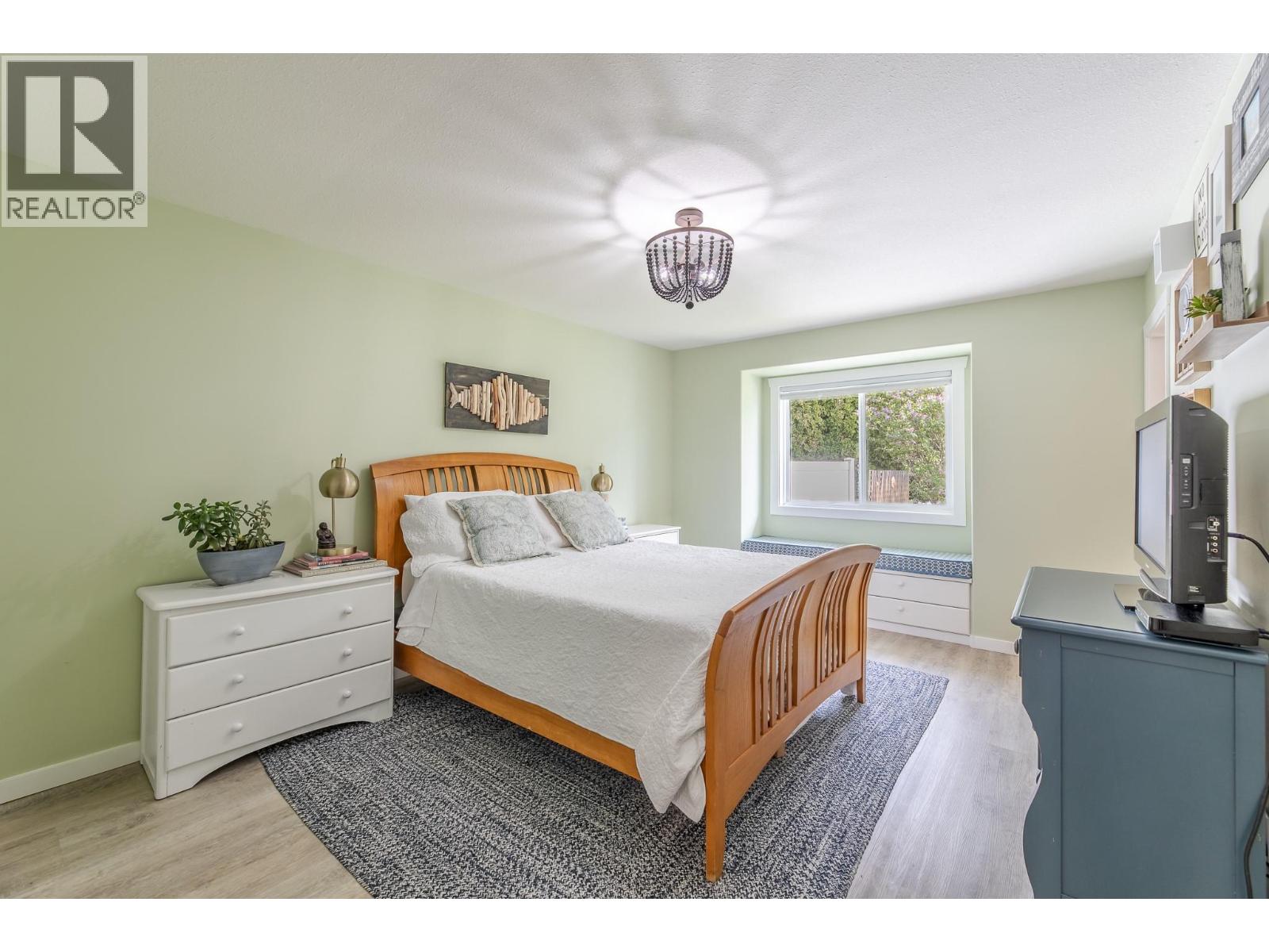#21 9600 Turner Street - 20