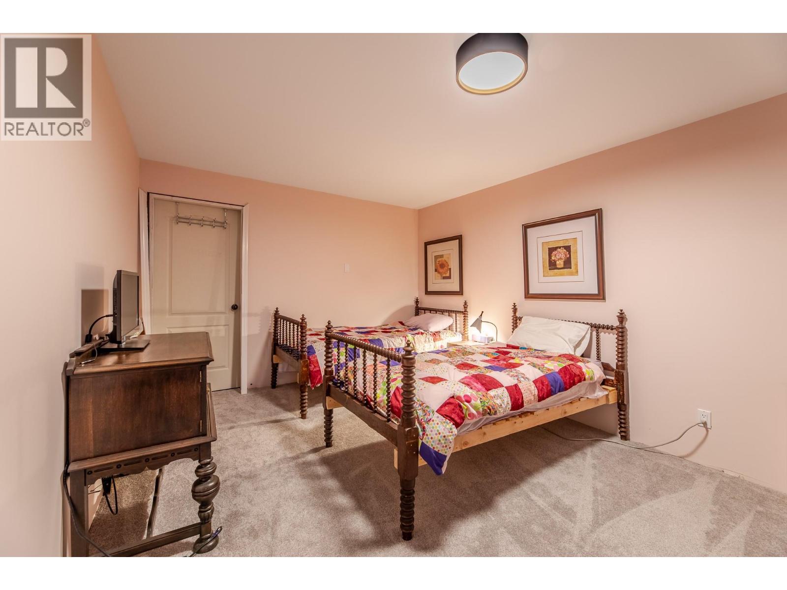 #21 9600 Turner Street - 30