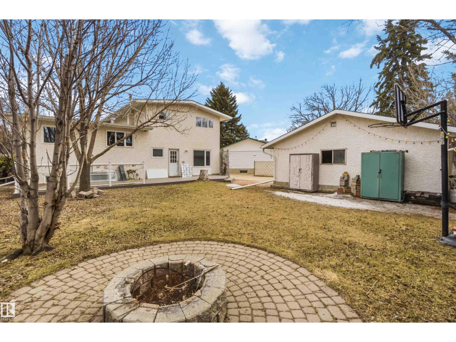 1034 ADAMSON CR, Sherwood Park