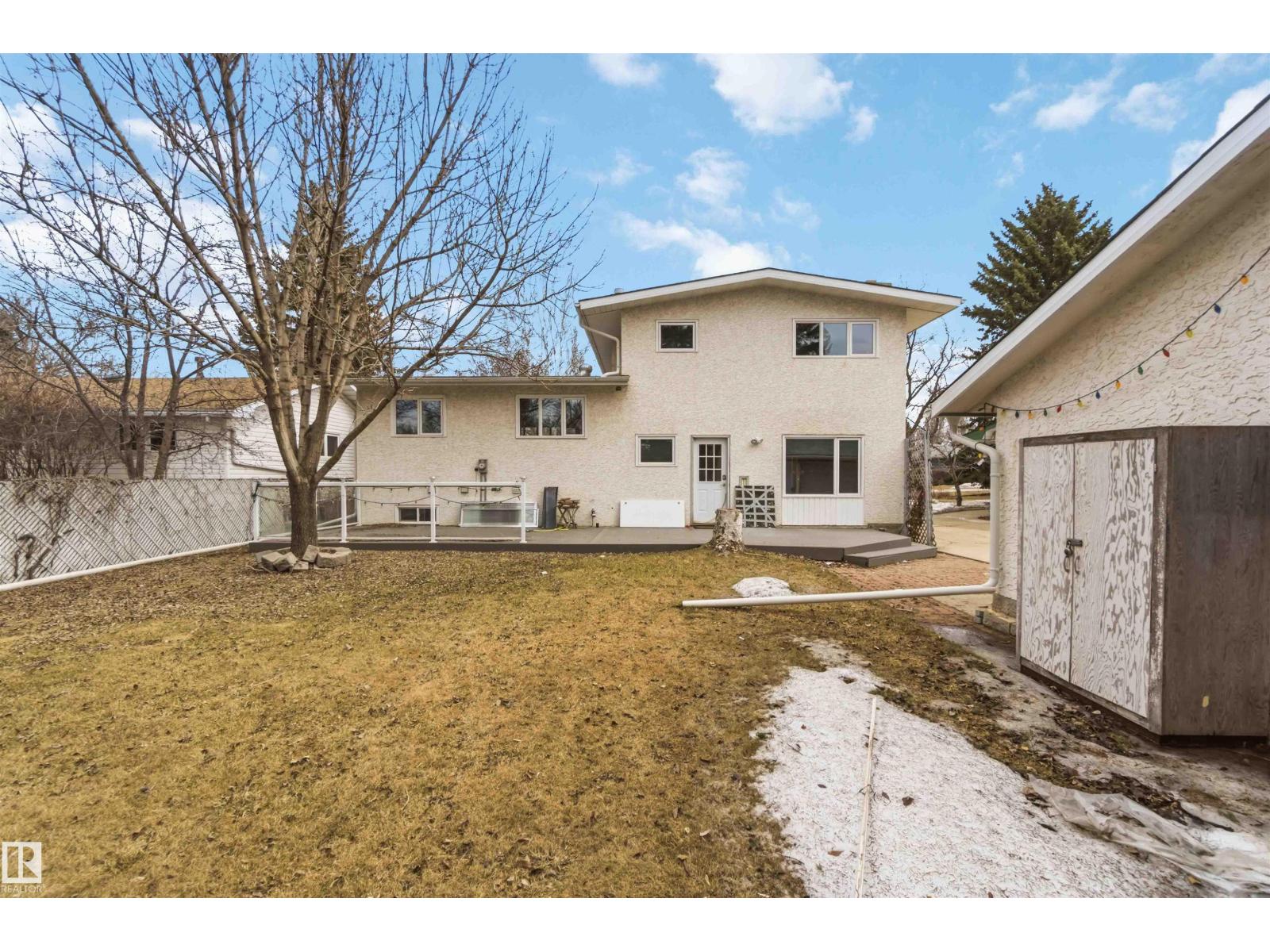 1034 ADAMSON CR, Sherwood Park