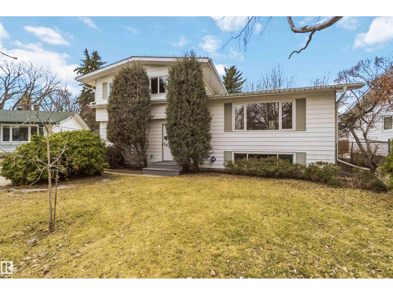 1034 ADAMSON CR, Sherwood Park