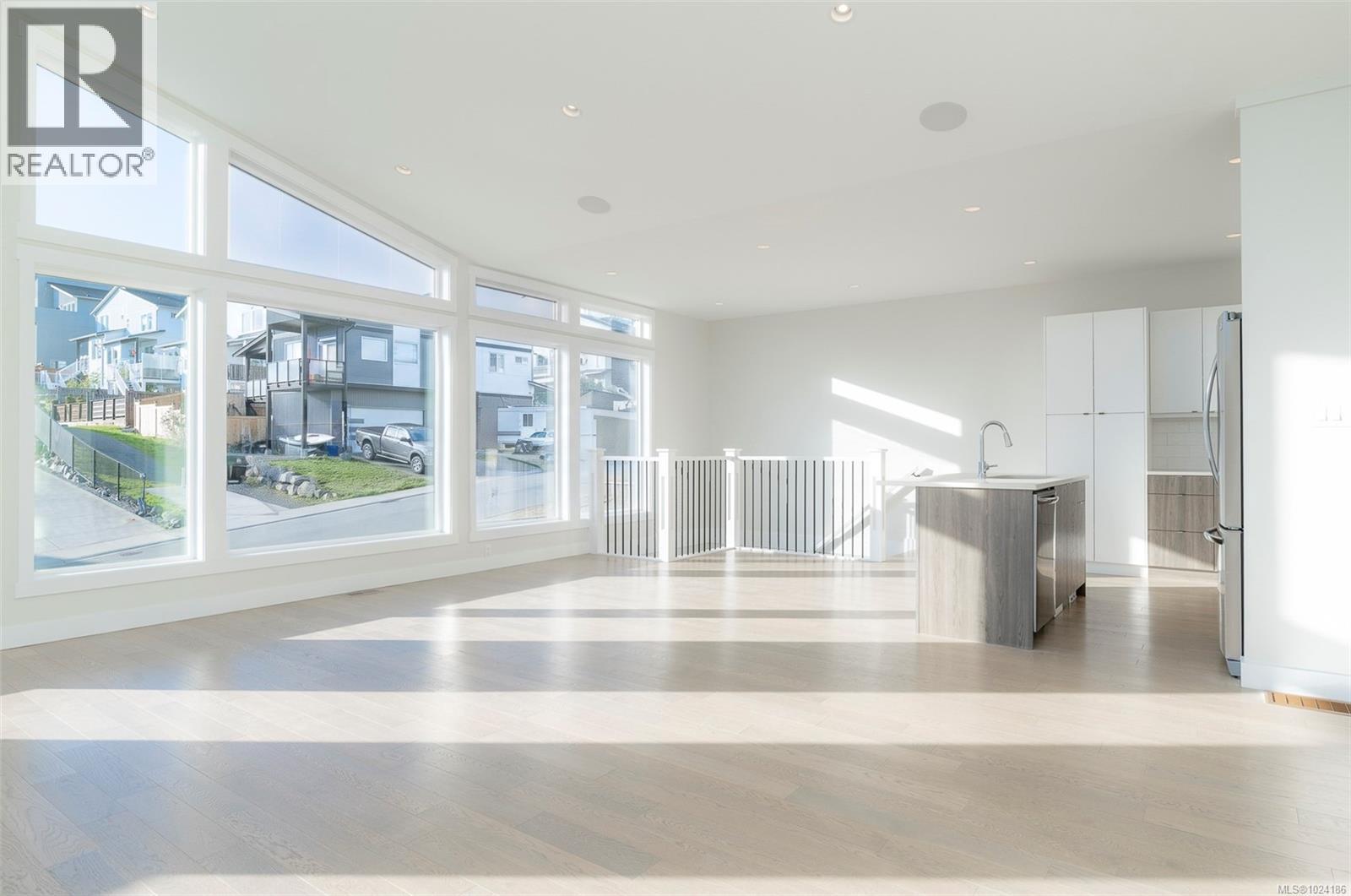 2211 Winfield Dr, Sooke