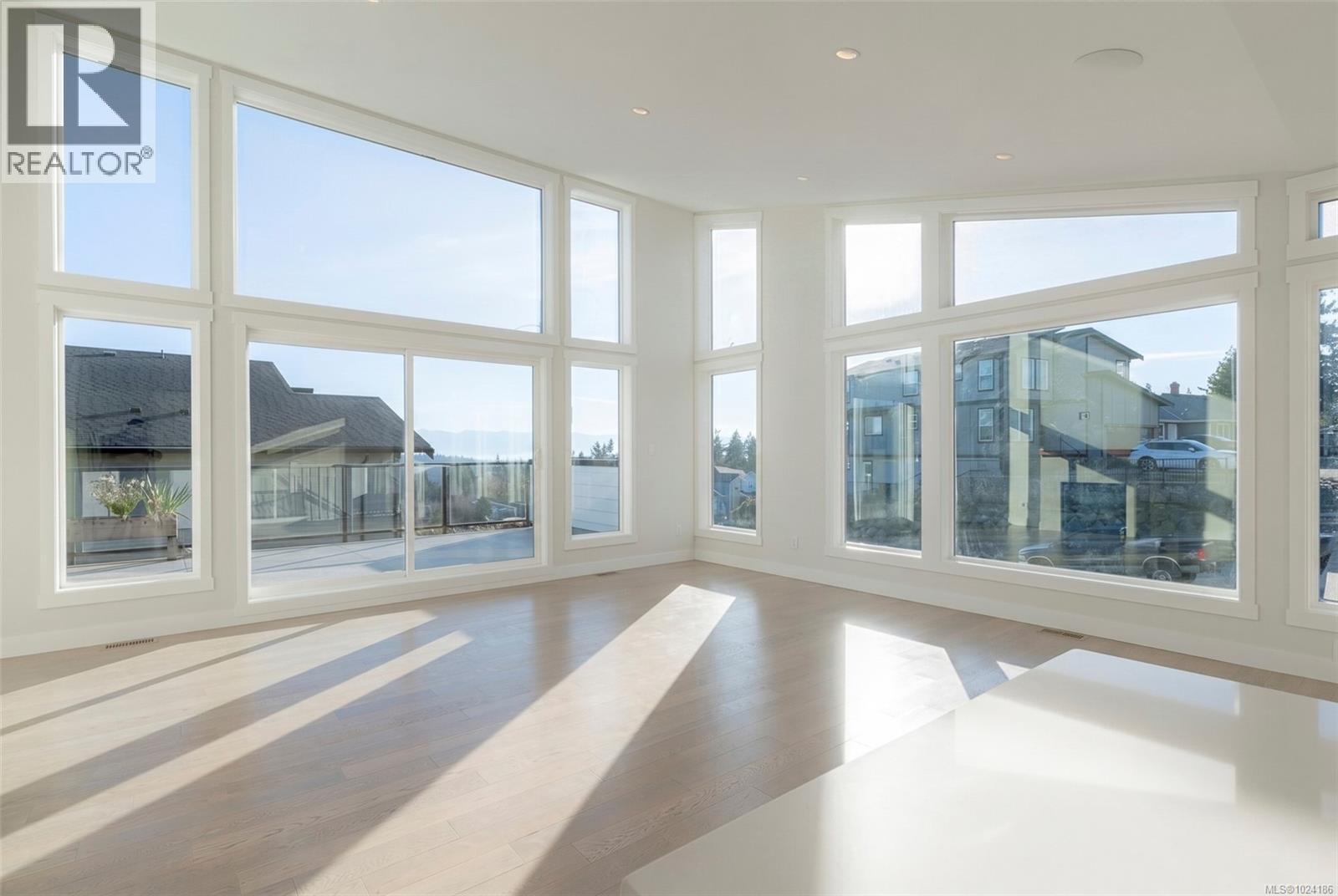 2211 Winfield Dr, Sooke