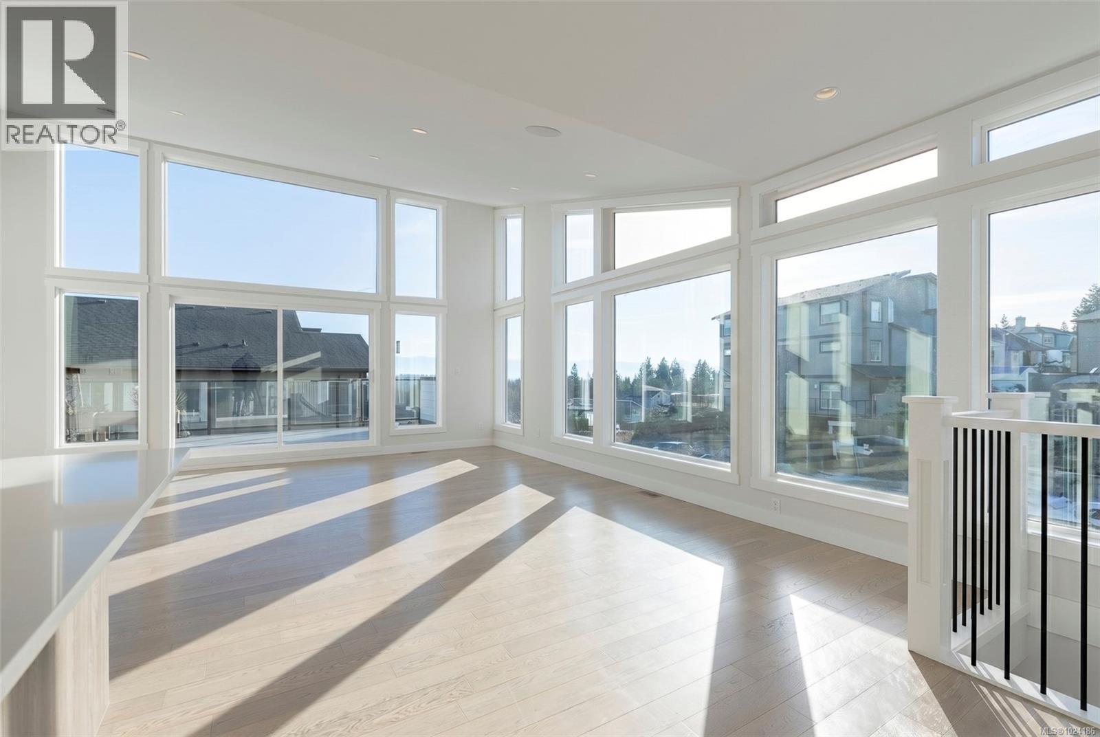 2211 Winfield Dr, Sooke