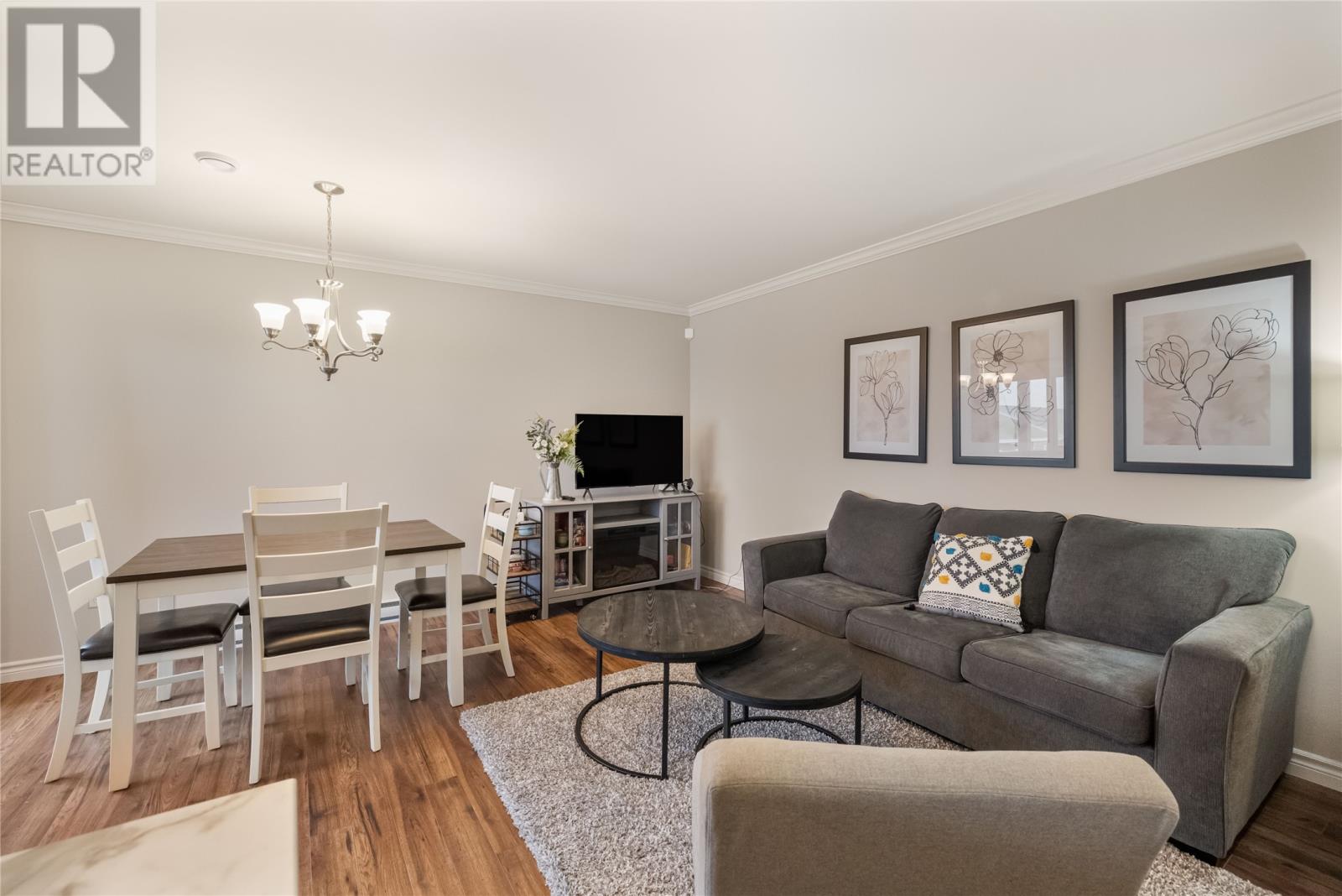 10 Guernsey Place - 12