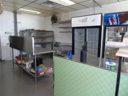 655 Main Street S, Morris, MB R0G1K0 Photo 6