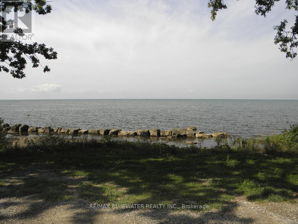 9714 LAKE ROAD - 7