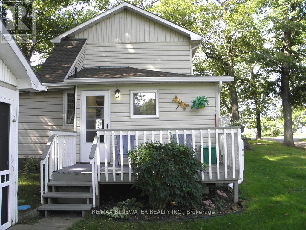 9714 LAKE ROAD - 9