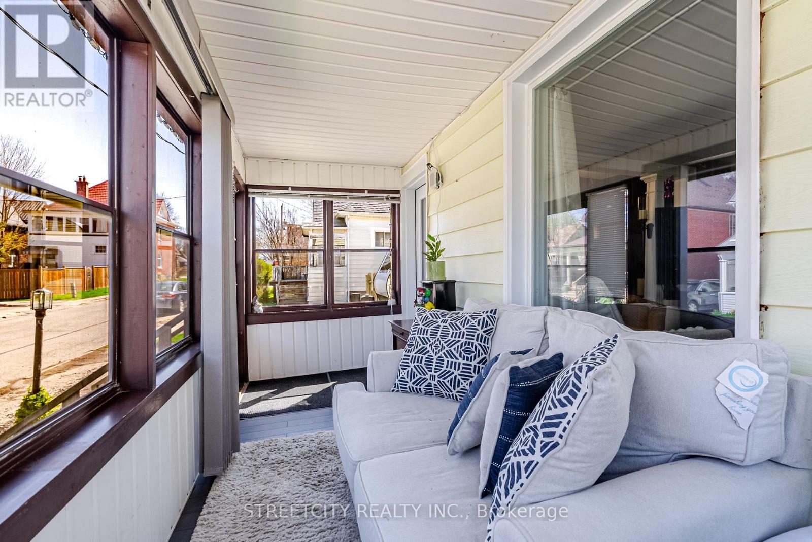 10 1/2 NAAMA STREET - Image 3