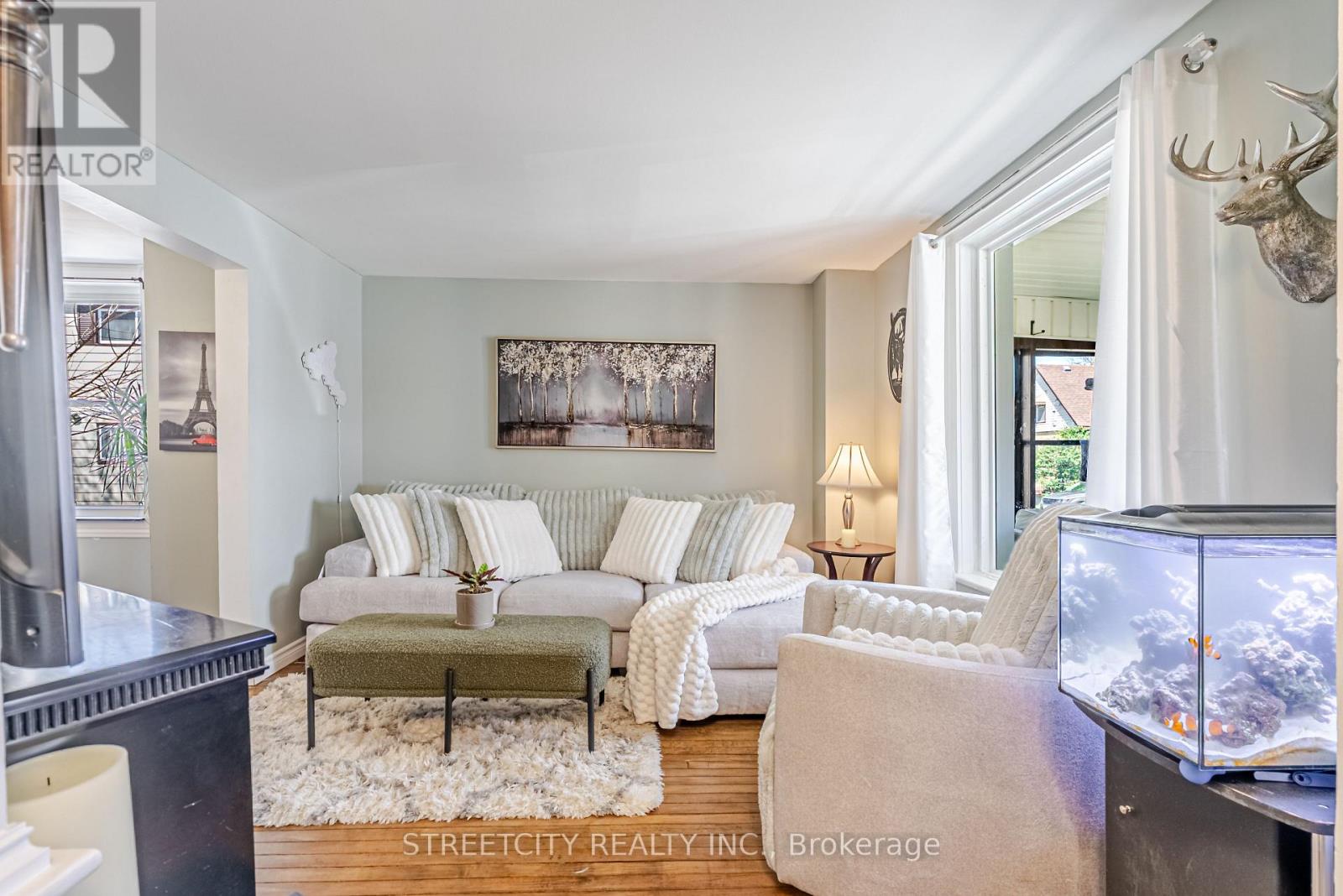 10 1/2 NAAMA STREET - 7