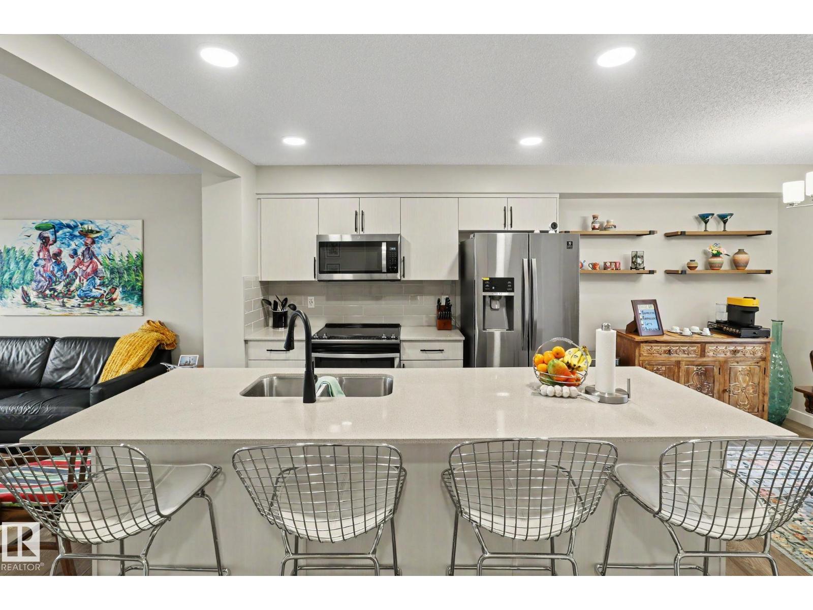 #24 165 CY BECKER BLVD NW, Edmonton