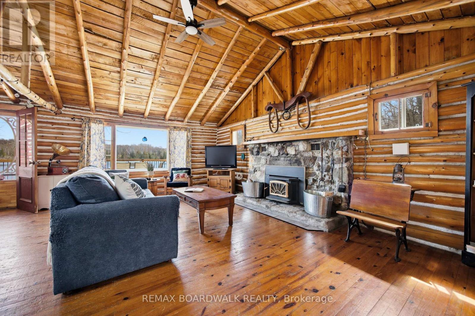 5039 BULA LANE - 5
