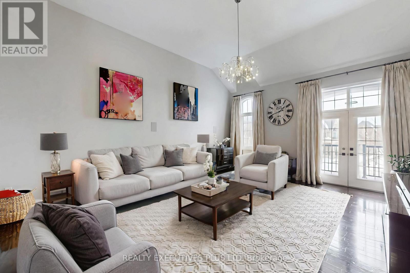 Virtual Staging