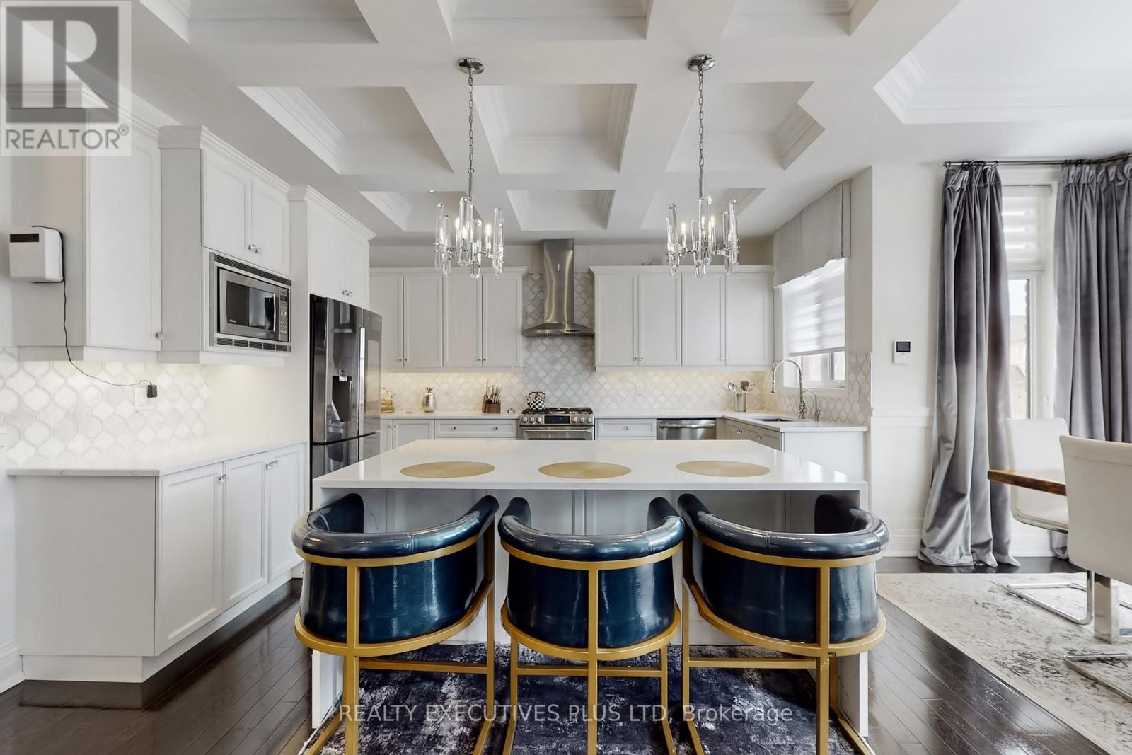 Large Island W/Waterfall Quartz Counters