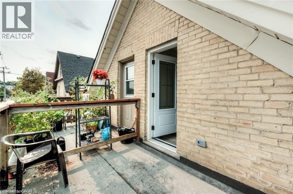 58 CEDAR Street N, Kitchener, Ontario, N2H2X1 — Photo 15