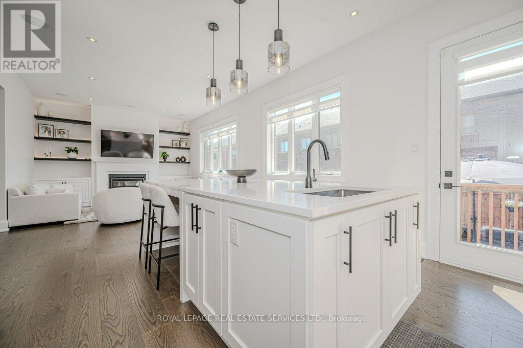 Open Concept Layout for Effortless Entertaining